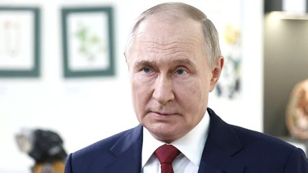 Milionarul român care a spus că "Putin a făcut ce trebuia în Ucraina" loveşte din nou! A fost chemat în Rusia, chiar la petrecerea favoriților preşedintelui