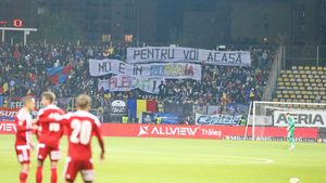 "Pentru voi acasă nu e România. Plecați!" Meciul problematic de la Brașov are urmări: Sepsi și FCSB, sancționate pentru scandările xenofobe ale fanilor