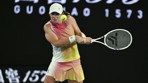 Iga Swiatek a rupt tăcerea despre antrenorul abuzator, care ar fi avut o relație intimă cu jucătoarea sa