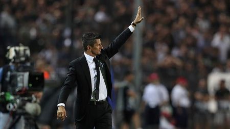 Au plecat englezii, a rămas "războiul". Răzvan Lucescu s-a enervat după meciul cu Chelsea: "Primesc mesaje și mi se spune să nu mai vorbesc"
