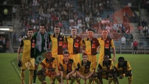 "Avem o capacitate unică de a câștiga în acest galben-negru** care ne poartă noroc!"