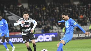 Fostul internațional, copleșit de emoții înaintea „dublelor” decisive U Cluj - U Craiova: „Dacă aș juca eu, aș mușca din adversar. M-aș băga cu capul în contre”
