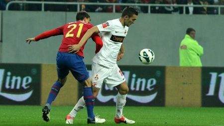 10 milioane â‚¬ - 'credit' din patria fotbalului: "România poate străluci iar!"** Un stelist, un dinamovist, Maxim și o surpriză țin în spate viitorul! De ei s-au îndrăgostit englezii: