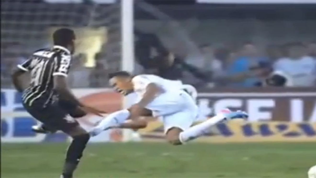 VIDEO Neymar, "zbor" spre Europa! A driblat tot ce i-a ieșit în cale, dar s-a umplut de penibil