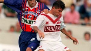 #SaveASCannes! Formația care l-a lansat pe Zidane e la un pas de faliment