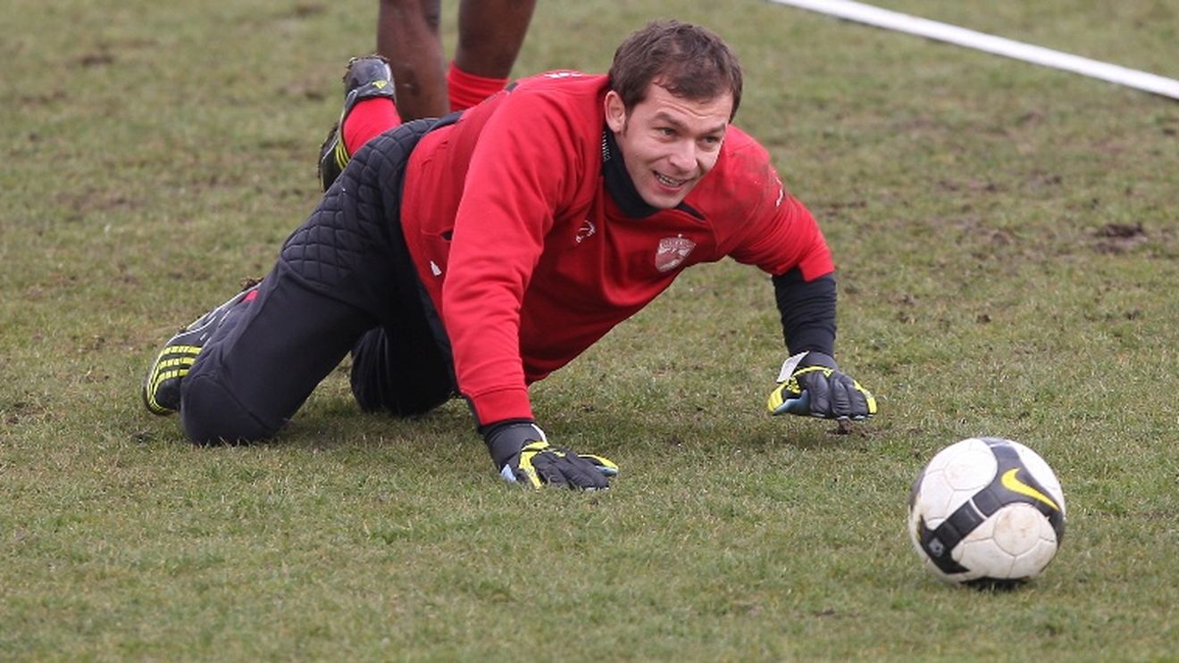 Lobonț: "A fost alegerea mea să plec la Roma!"** VEZI mesajul portarului pentru dinamoviști!