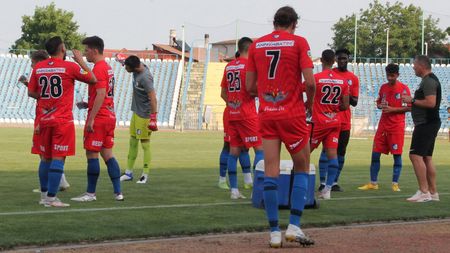 Pandurii n-are loc la Liga 4, nici măcar la Liga 5. ”S-au cam terminat înscrierile. Dacă în toamnă intră în faliment clubul?”, susține președintele AJF Gorj