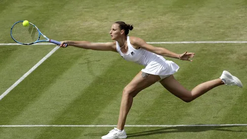 Wimbledon 2019 | Încă una dintre marile favorite la trofeu a părăsit întrecerea în optimi, după ce a servit de două ori pentru victorie! Partida a durat trei ore și 17 minute, însă, la limită, nu a activat noua regulă de departajare! Lupta pentru #1 e, oficial, închisă