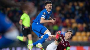 Cât de gravă este accidentarea lui Ianis Hagi? Detaliile oferite de managerul lui Rangers, Giovanni Van Bronckhorst