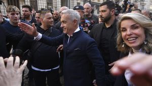 Cum l-a convins Cristela, soția lui Călin Georgescu, pe Gigi Becali să nu-l mai vorbească de rău: „A lăsat șamanii și a vorbit de monahi”