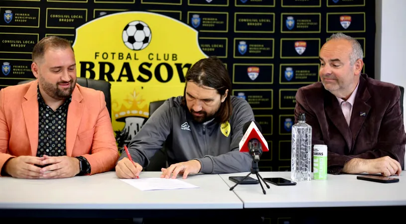OFICIAL | Cu ”Chirurgul” înainte! Dan Alexa a semnat prelungirea contractului cu FC Brașov: ”Mă simt foarte motivat şi foarte bine”