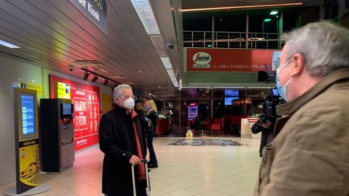 Ladislau Boloni, la un pas să devină selecționerul României! Mihai Stoichiță l-a așteptat la aeroport. UPDATE: Prima reacție a antrenorului | FOTO