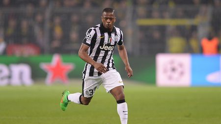 Evra, primul jucător care pierde de patru ori finala Ligii Campionilor