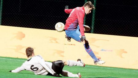 Brandan rămâne șeful, Tatu își sperie concurența!** Concluziile după amicalul cu Legia și cei 3 steliști care au prins lista UEFA