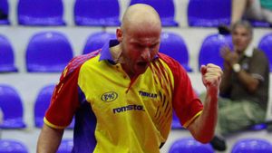 Naționala masculină de tenis de masă a României a învins Ungaria la CM pe echipe