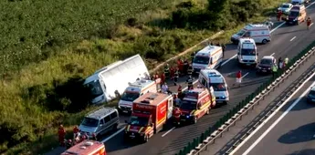 Unul dintre copiii din accidentul autocarului de pe A2 este în continuare în stare critică și respiră cu ajutorul aparatelor
