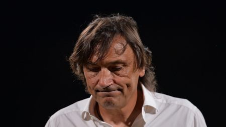 Dario Bonetti, semnal de alarmă după eșecul lui Dinamo cu Mioveni: „Nu sunt pregătiți pentru acest nivel! Stăm în 12-13-14 jucători”