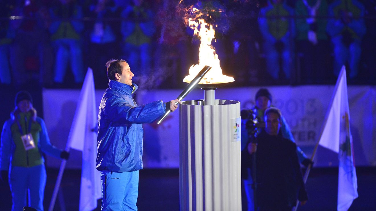 România și-a depus oficial candidatura pentru a găzdui ediția de iarnă a Jocurilor Olimpice de Tineret din 2024! Obiectivul mai greu de realizat decât aeroportul din Brașov, care i-ar putea oferi șanse mari de victorie la CIO