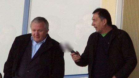 Porumboiu dă alarma iar:** se teme de alianța Crăciunescu-CFR! Șeful de la Vaslui nu-l mai vrea pe "geamăn" la CCA: "E ca un Ceaușescu"