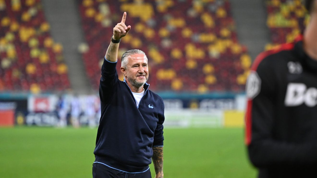 Cum a reacționat Reghecampf când a aflat că Gigi Becali a fost la meci și a vorbit de transferuri
