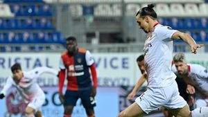 Cagliari - AC Milan 0-2. Ibrahimovic, de neoprit! Suedezul a reușit o dublă, iar Răzvan Marin tremură pentru evitarea retrogradării