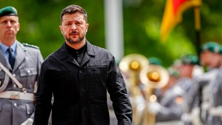 Ce ar fi făcut Mitică Dragomir dacă era în locul lui Zelenski și Putin îl ataca. Milionarul a dat verdictul nemilos: „S-a dat rotund”