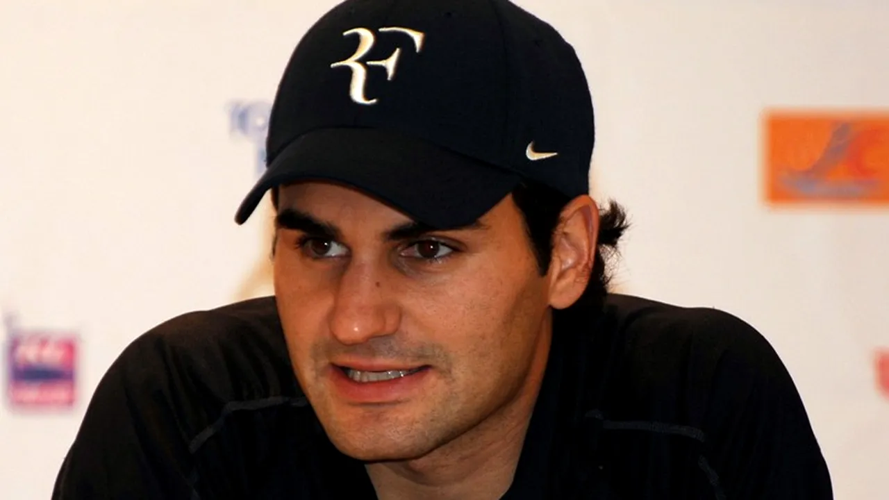 Federer se bate cu Murray pentru Trofeul Campionilor