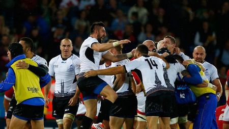 România a pierdut în fața Italiei, dar și-a luat la revedere de la Cupa Mondială într-o manieră entuziasmantă, cu 3 eseuri înscrise în ultimele 14 minute de joc