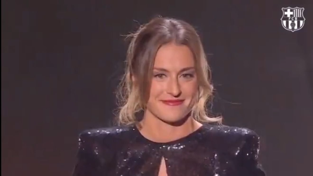 Câștigătoarea „Balonului de Aur 2021” vine de la FC Barcelona! Fotbalista din Spania a fost desemnată cea mai bună jucătoare a anului și de către UEFA