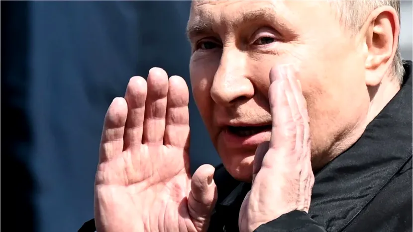 Vladimir Putin a ajuns de urgență la spital și operat de cancer. Ce au declarat oficialii de la Kremlin
