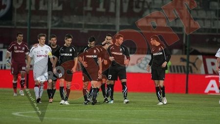 Explicația ironică a lui Tibi Bălan după golul marcat în Giulești:** "Mă durea dreptul și am dat cu stângul"