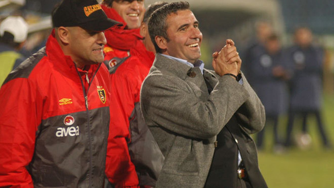 "Pachetul" de cinci stele cu care Galata ar trece în uitare epoca lui Hagi!** Disponibilizații lui "Mou", la mare preț în Turcia