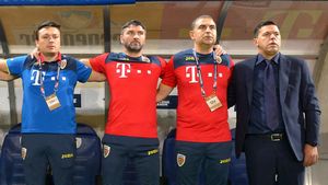 Uhrin pleacă de la Dinamo fără să își ia banii din contract! Adrian Mihalcea, varianta principală. Pe listă mai sunt trei antrenori importanți | EXCLUSIV