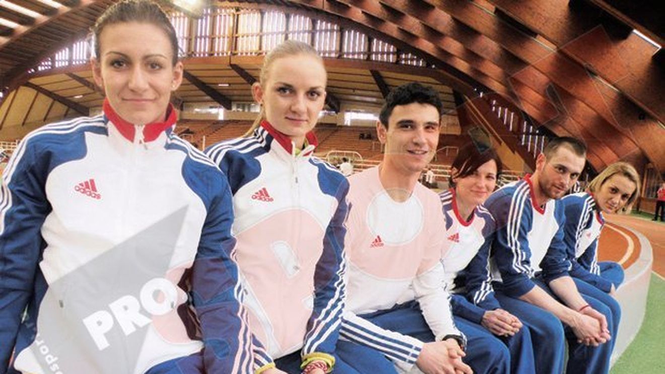 FOTO **Piticii din gigantul de lemn! Tricolorii, impresionați de sala în care se antrenează