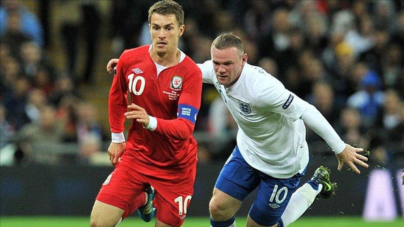 Euro 2016 le poate aduce britanicilor jumătate de zi liberă, pentru a putea urmări meciul Anglia - Țara Galilor! Propunerea, greu de aplicat și în România :)