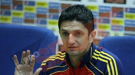 Lucescu: "Costea să arate că poate salva Craiova** de la retrogradare și după aceea mai vorbim!"