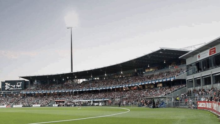 Investiție de 74 de milioane de euro într-un stadion aflat într-un teritoriu „de la capătul lumii”