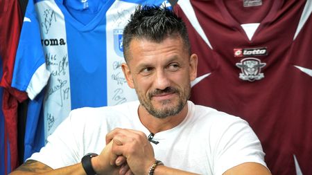 "Mi l-a scos pe viu, fără anestezie, mă luaseră toate căldurile!". Dragostea pentru meseria de portar anulează orice durere. Cum și-a fracturat degetele Ema Dolha. "Așa am apărat 12 ani" | VIDEO EXCLUSIV 