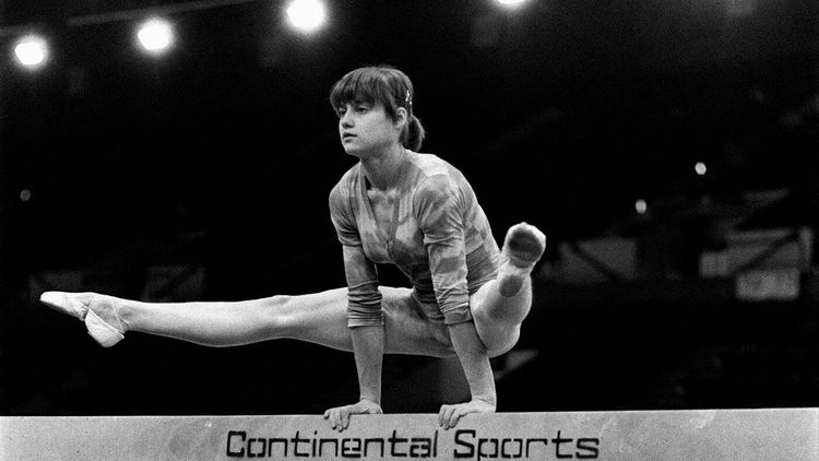 Emil Grădinescu distruge mitul că Nadia Comăneci ar fi luat primul 10 din istoria gimnasticii: „E o mistificare!”