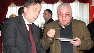 Va fi demis Crăciunescu de la CCA?** Dragomir: "Sunt vreo 9 cluburi care nu-l mai vor!" Soarta lui se va decide pe 9 iulie