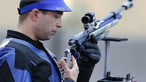 Programul sportivilor români în ziua a 3-a la Jocurile Olimpice. Minunea "Alin Moldoveanu" și revanșa naționalei de handbal 