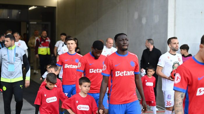 Anunț bombă! Mijlocașul a plecat de la FCSB chiar înainte de finala cu Dinamo: „E istorie! Trebuie să stea cu familia!”