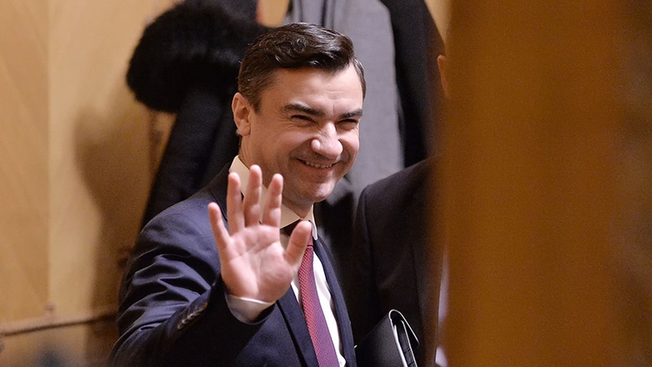 EXCLUSIV Mihai Chirica, primarul Iașiului: "I-am spus domnului Ambrosie să ne dea clubul Poli nouă, municipalității". Ce știe despre noii "investitori": "Nu-i cunosc pe oamenii aceștia!"
