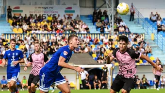A sperat, a condus, dar a pierdut din nou. Continuă criza pentru CSM Olimpia Satu Mare, care a cedat și contra Corvinului. Bogdan Lobonț: ”E frustrant să pierzi al 6-lea meci, să primești iar patru goluri”