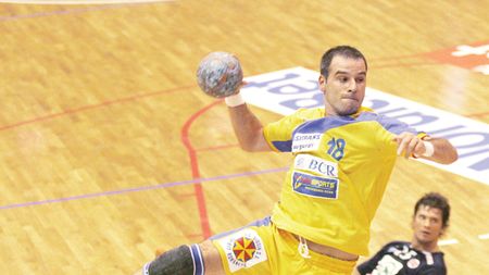 Reșița dă noi lovituri!