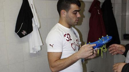 FOTO** Imagini din vestiarul Rapidului înaintea unui meci! Cum se "trăiește" o partidă importantă în vestiarul giuleștenilor