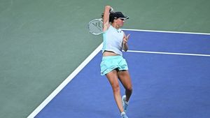 Controversă majoră la US Open! Iga Swiatek a încălcat intenționat regulamentul, dar nu a fost pedepsită: „O abatere flagrantă!" VIDEO