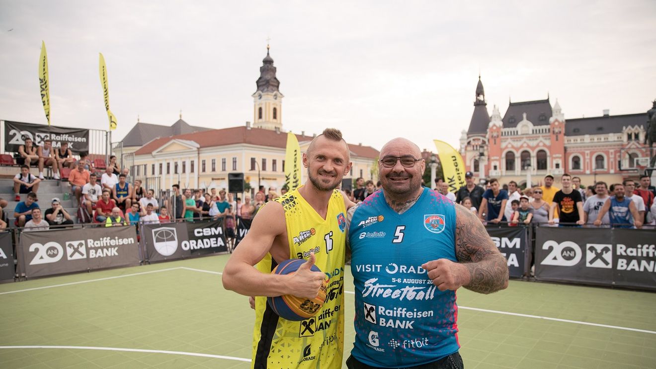Unu la unu cu Levi Szjiarto, cel mai titrat baschetbalist român în activitate. Sandu Lungu, luptător de MMA: "Nu cred că aș fi putut face carieră în baschet, dar îmi place să încerc sporturi noi"