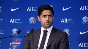 Controversatul Nasser Al Khelaifi vrea să îl transfere la PSG pe starul lui Manchester United!