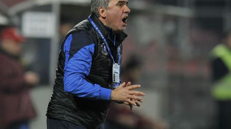Scandal la Piatra Neamț. Massone i-a împins pe Hagi și Iovan la finalul meciului Ceahlăul - Viitorul 1-2. Gică Hagi: "Le înțeleg supărarea"